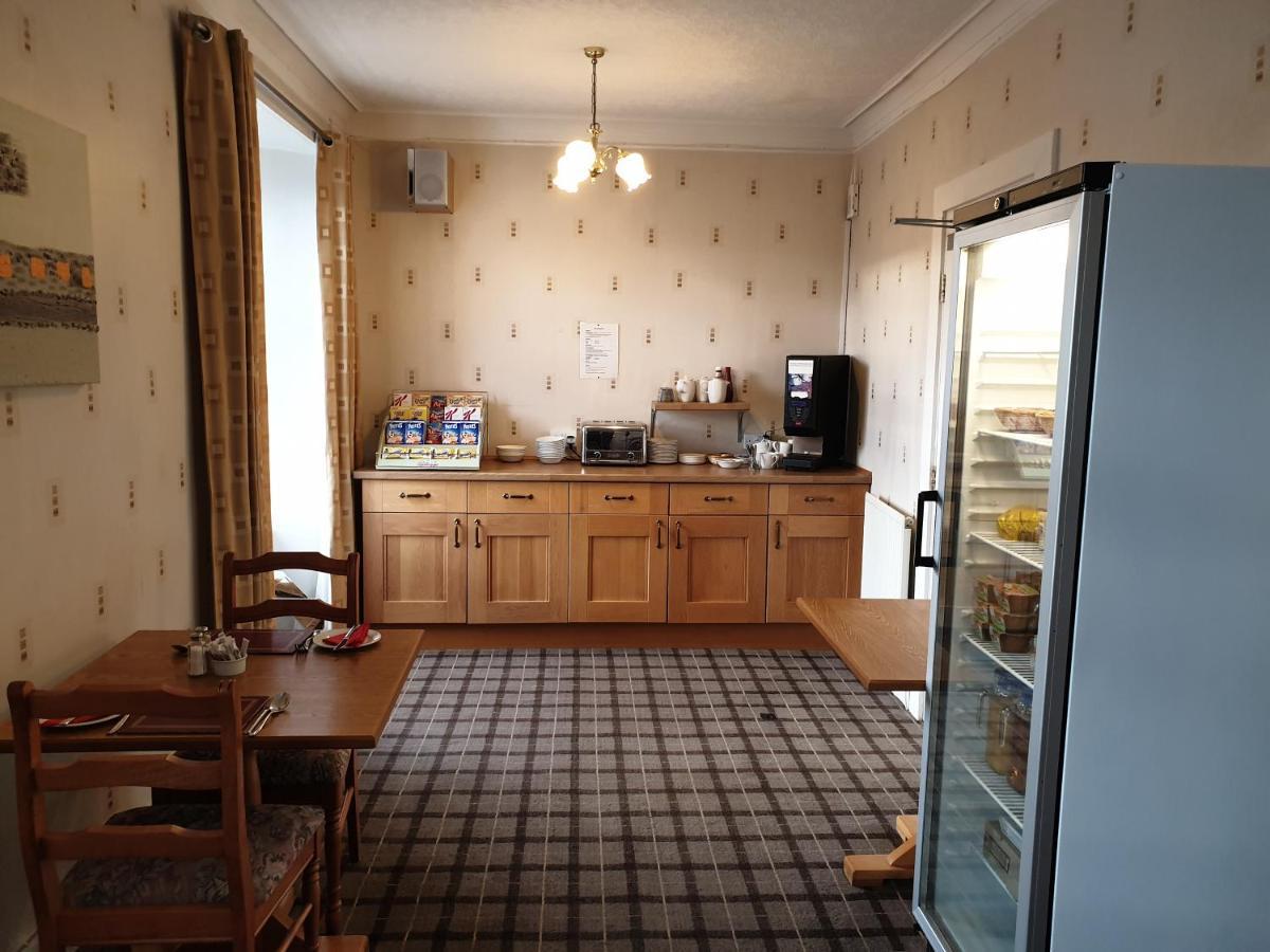 Commercial Hotel Алнесс Экстерьер фото